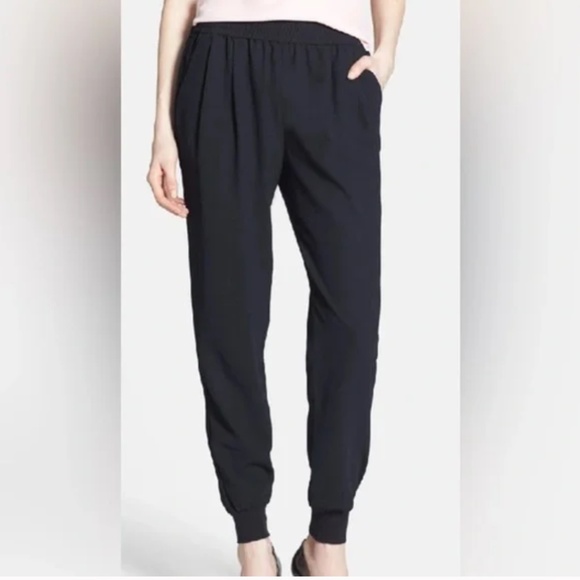 Joie Mariner Pant style# J099 10183, black, pockets, casual chic, size L, work - Picture 1 of 7